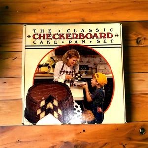 Classic Checkerboard Cake Pan Set Recipe Divider New in Box Chicago Metallic
